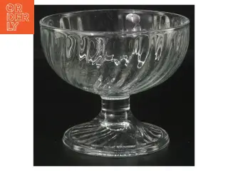 Glasskål på fod (str. Ø 11,5 cm højde 10 cm)