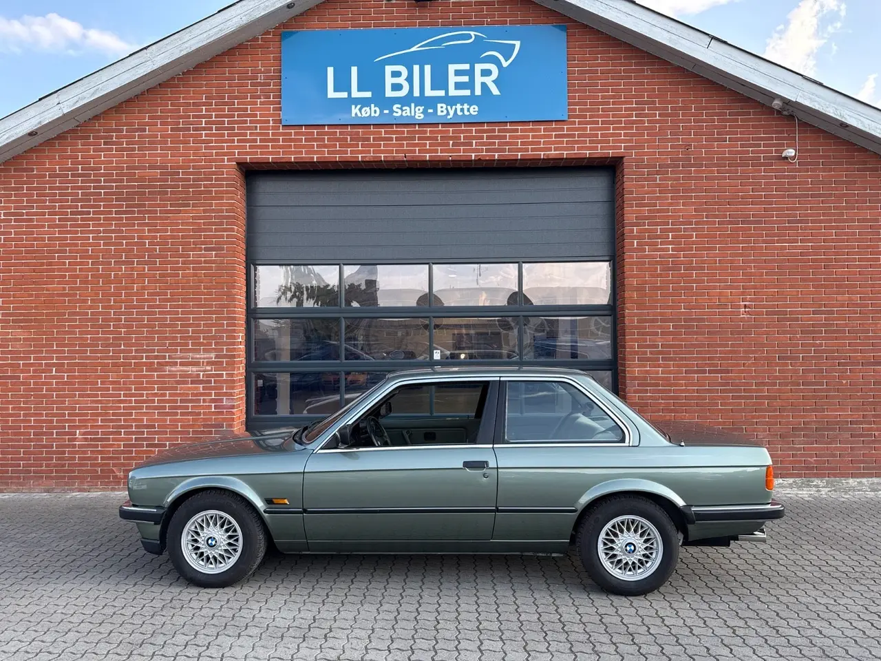 Billede 3 - BMW 320i 2,0 