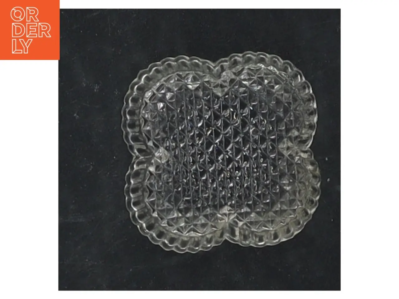 Billede 3 - Glas skål (str. 4,5x4,5 cm)