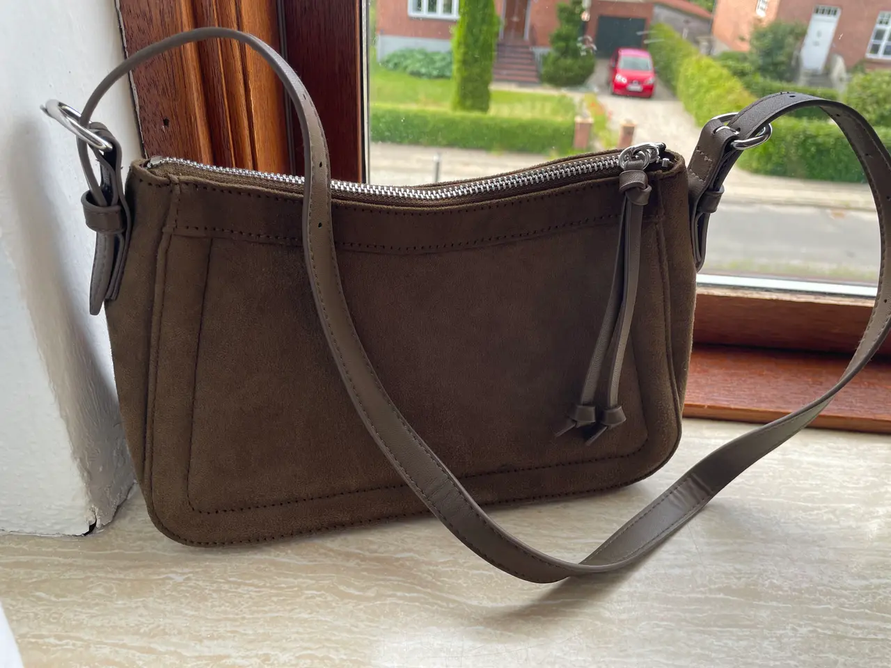 Billede 1 - H&M taske kaki grøn
