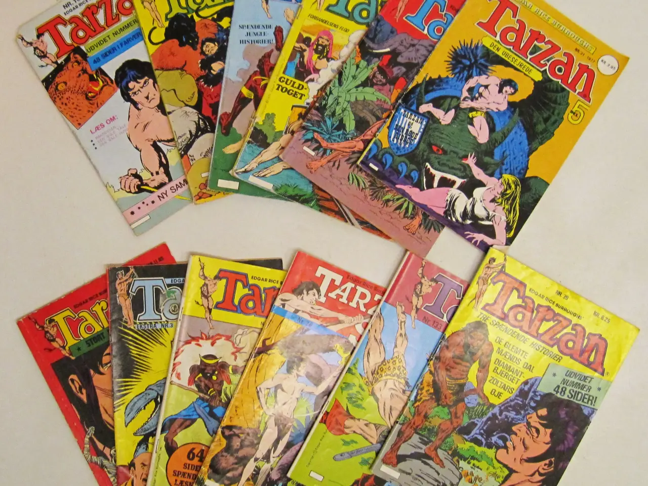 Billede 1 - 12 stk. Tarzanblade samlet for 30 kr