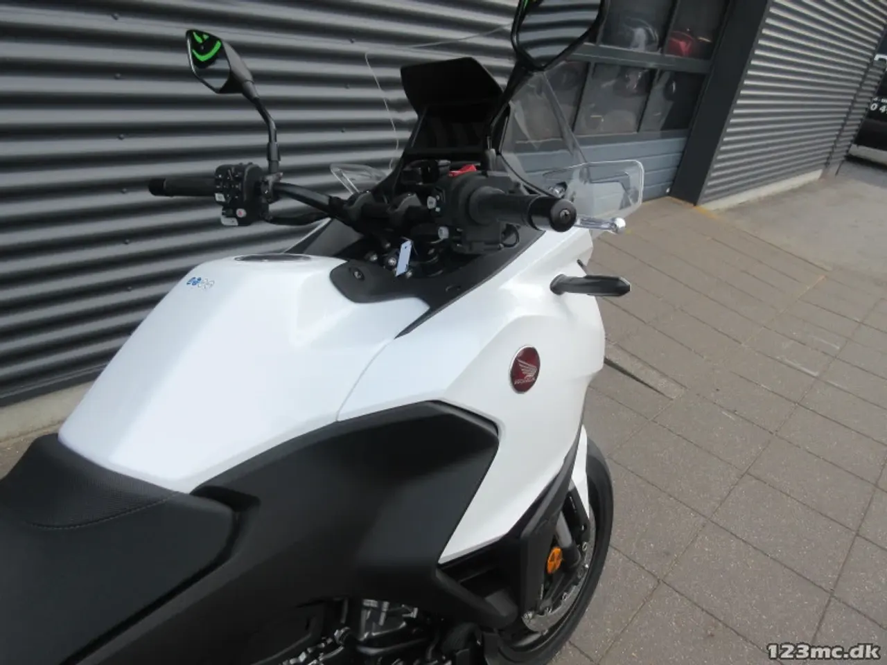 Billede 11 - Honda NT 1100 D MC-SYD BYTTER GERNE 5 ÅRS FABRIKS GARANTI