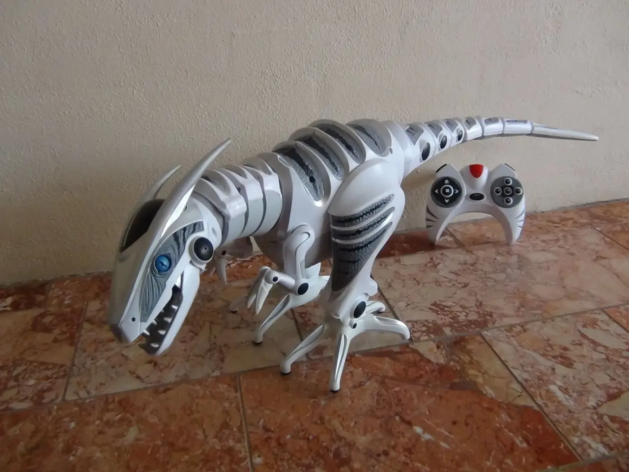 Billede 4 - Dinorobot
