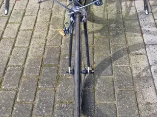 Racercykel,sælges pga plads mangel.