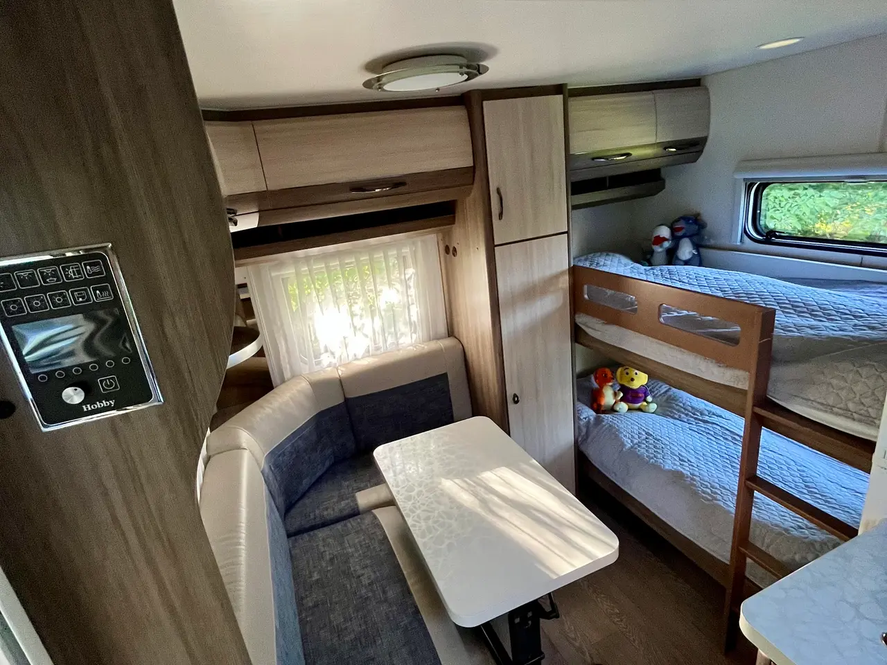 Billede 11 - Hobby 650 KMFe De Luxe 2016 – Alde – Truma AC