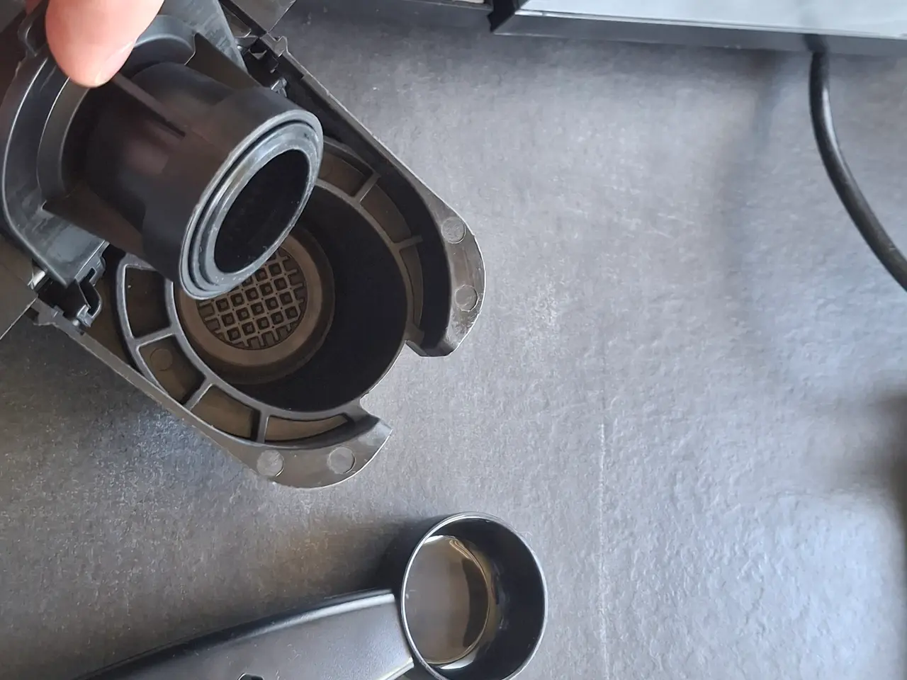 Billede 3 - Kaffemaskine til capsler med mulighed for mælkesku