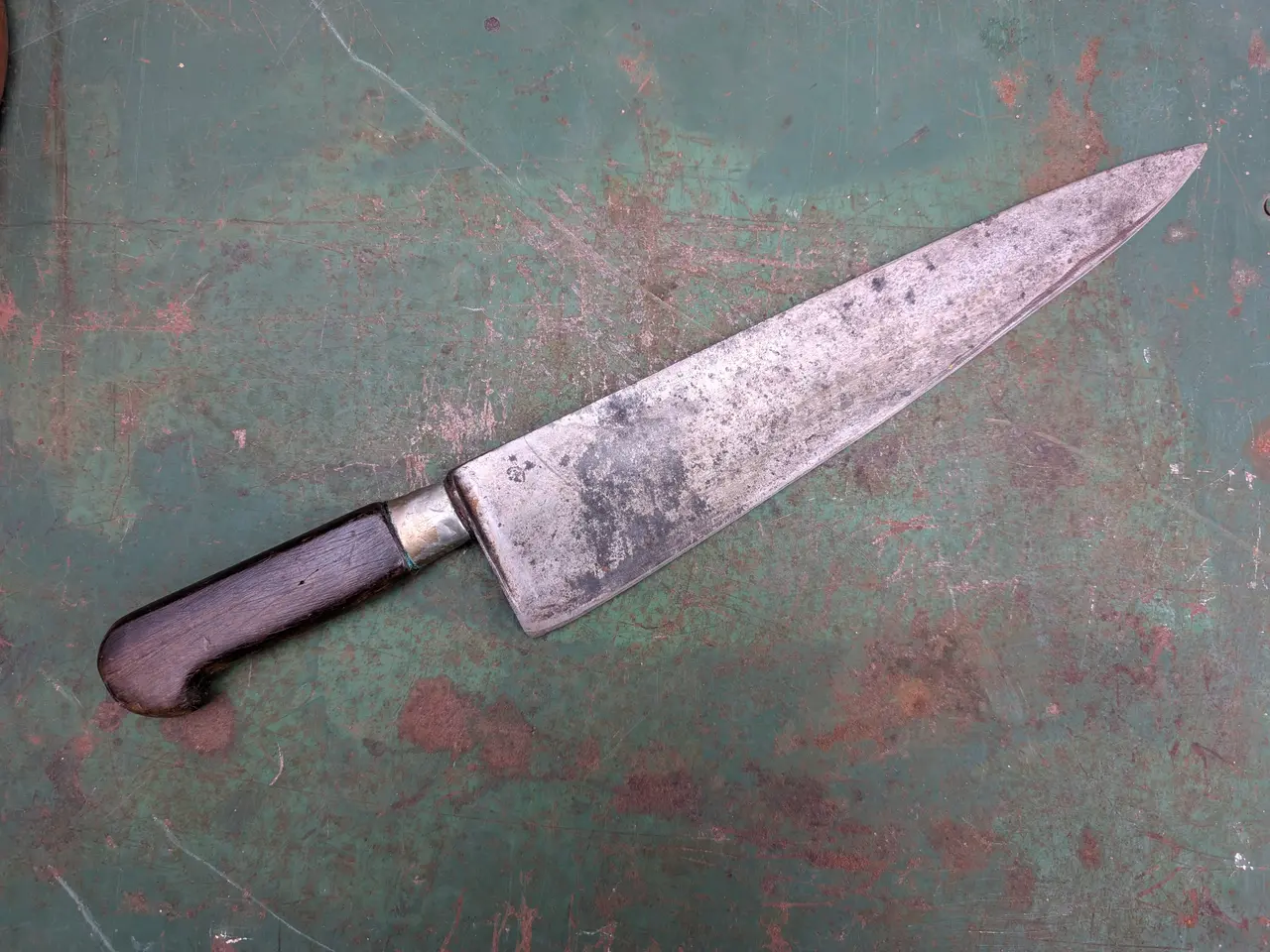 Billede 1 - Kæmpestor ældre kokkekniv – 49 cm