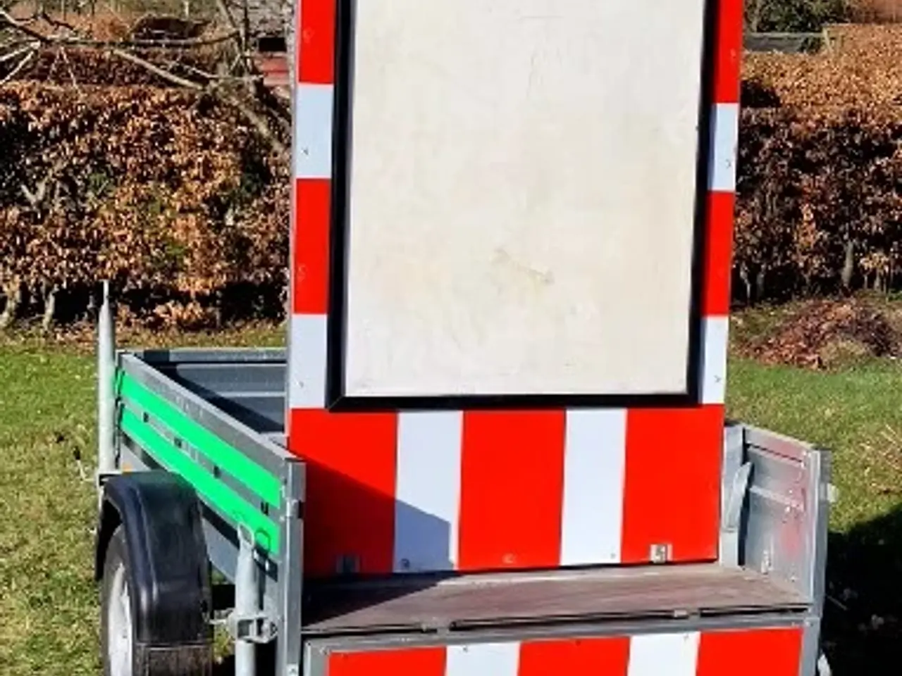 Billede 1 - Skiltevogn Branderup trailer MOBIL VALGPLAKAT   
