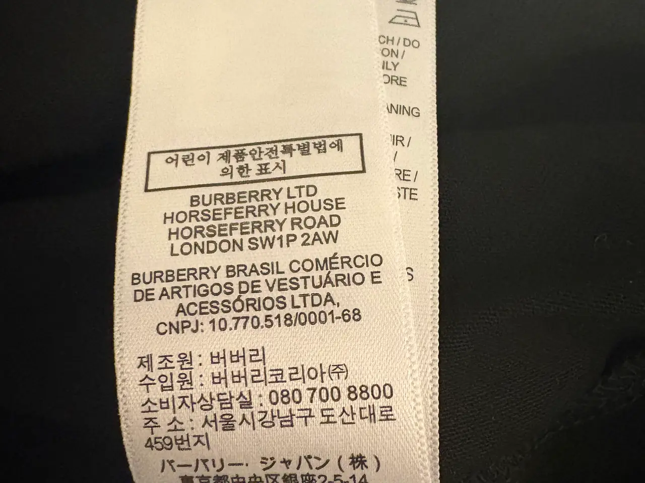 Billede 7 - Burberry t shirt i sort 