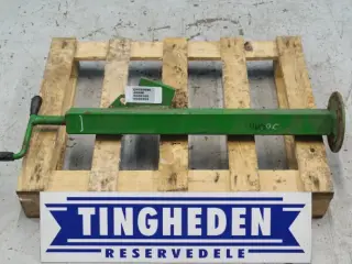 John Deere 590 Støtteben DC02E04
