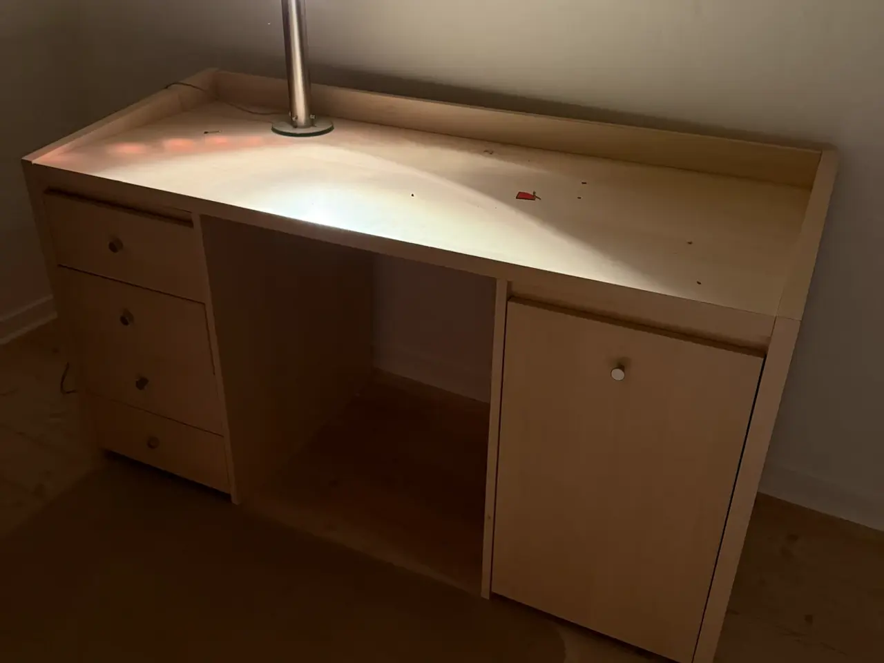 Billede 1 - Gratis skrivebord