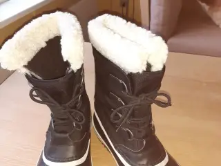 Sorel, Winter Carnival WP, str. 40 dame