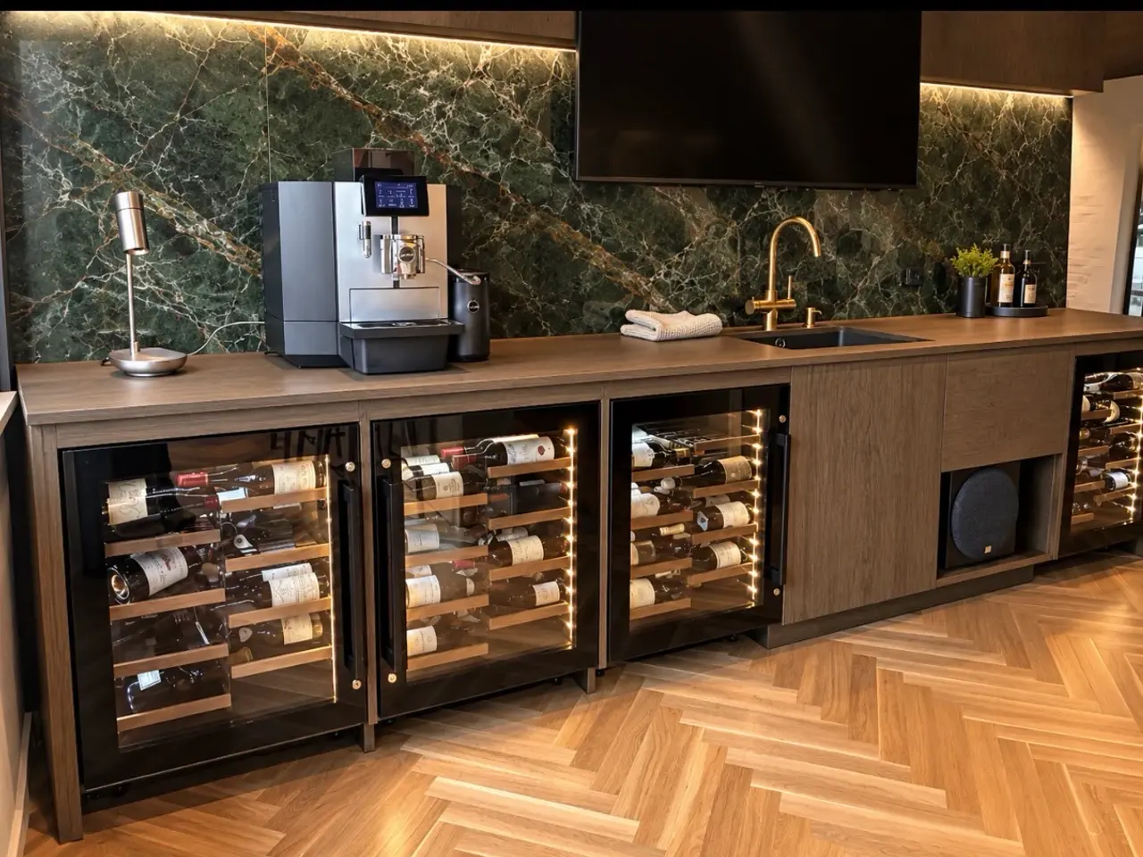 Billede 3 - Vin & kaffeskab