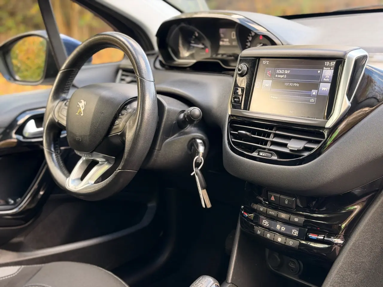 Billede 10 - Peugeot 208 1,6 BlueHDi 100 Desire Sky