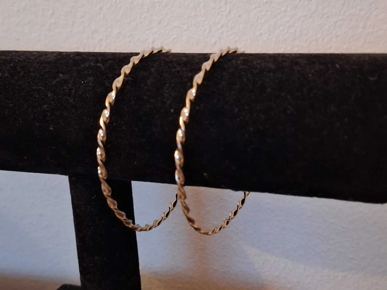 Billede 2 - Snoede armbånd