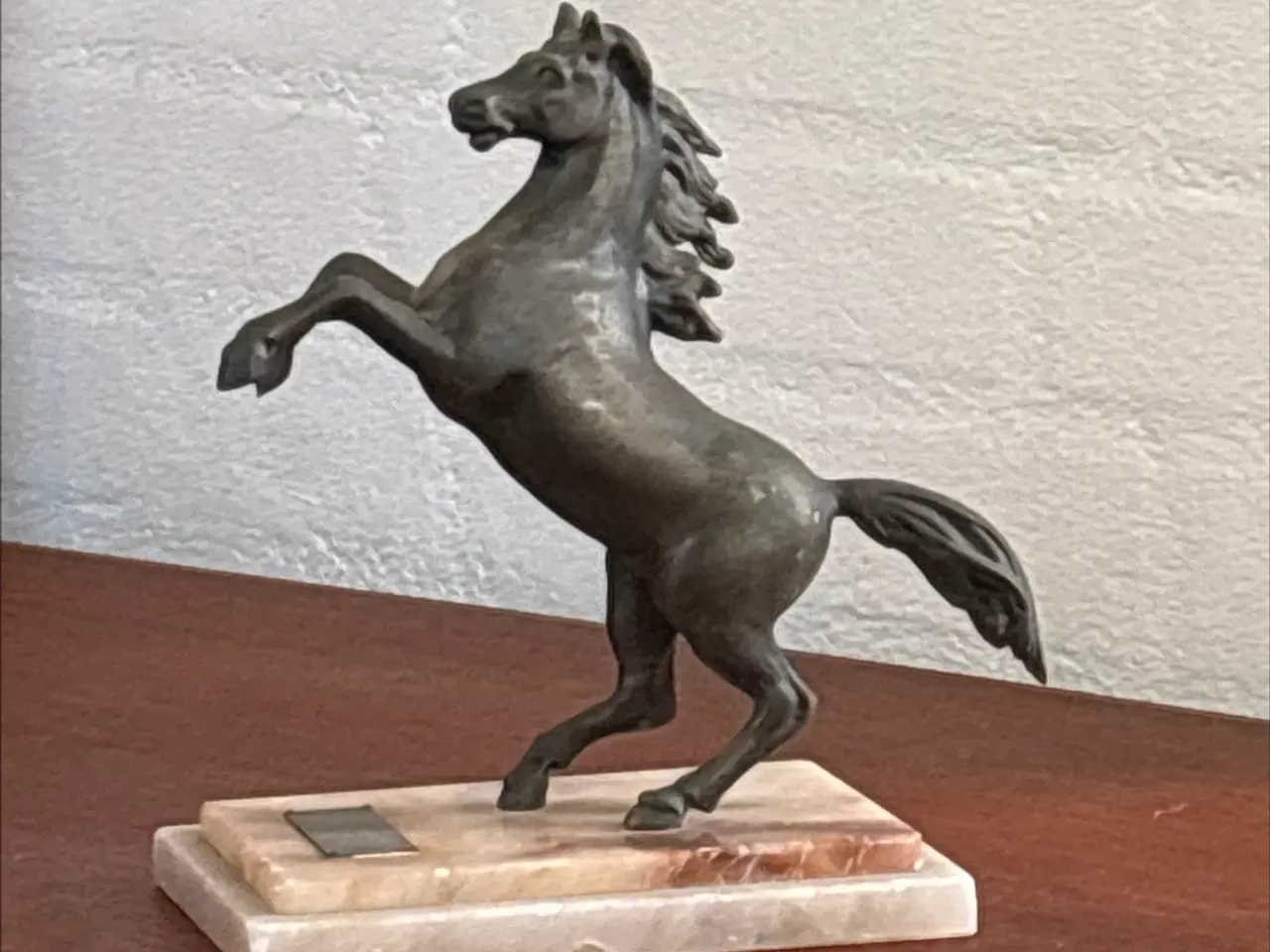 Billede 1 - Bronzehest på marmorplade H 20cm
