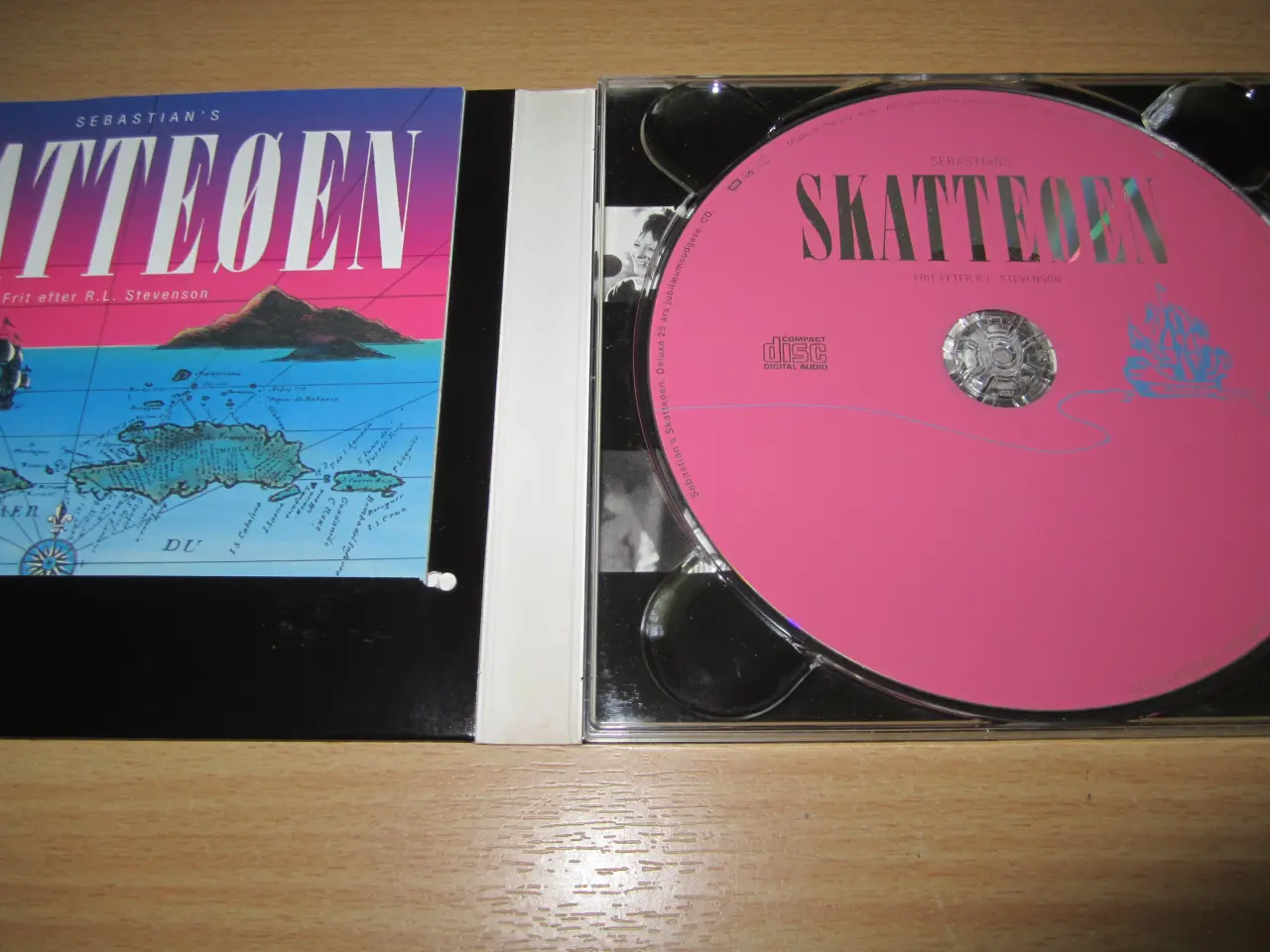 Billede 2 - SEBASTIAN`s Skatteøen. BOKS.