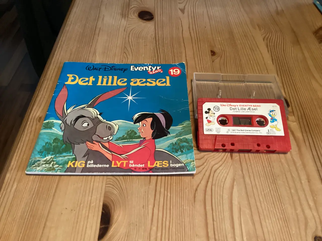 Billede 4 - Lyt og Læs. Bog og Bånd. 14 Stks.