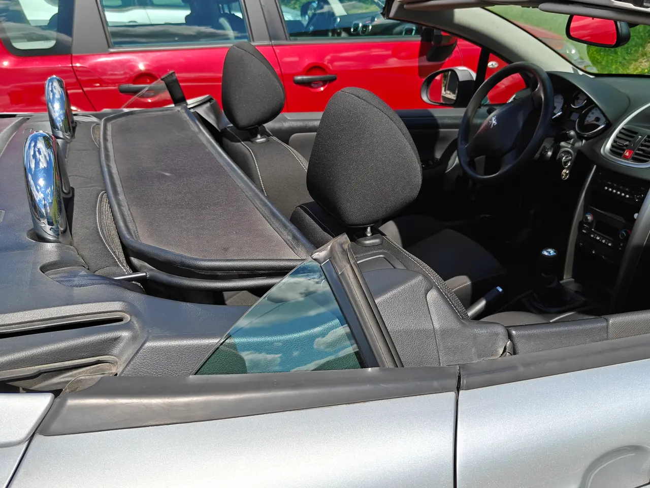 Billede 8 - Velkørende Peugeot 207 cc kr. 2960000