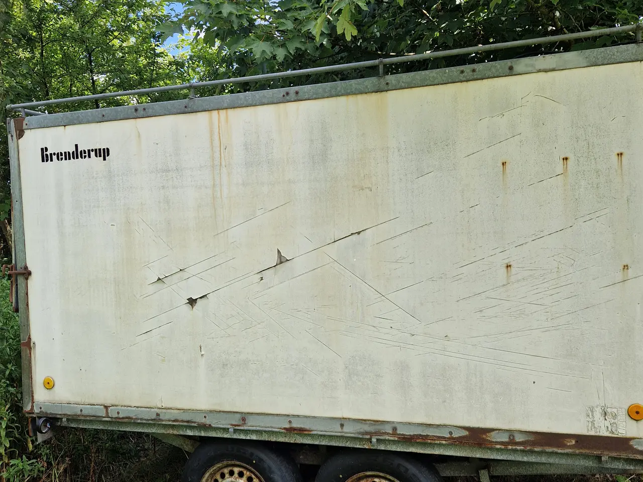 Billede 5 - Brenderup kassetrailer med kompressor i