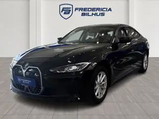 BMW i4 eDrive35