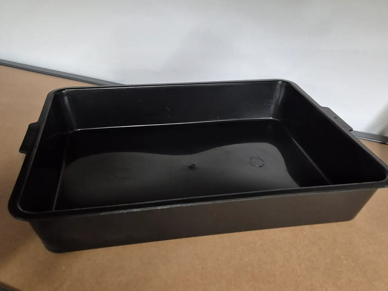 Billede 1 - Kattebakke / Toilet 44 x31 x8cm, sort