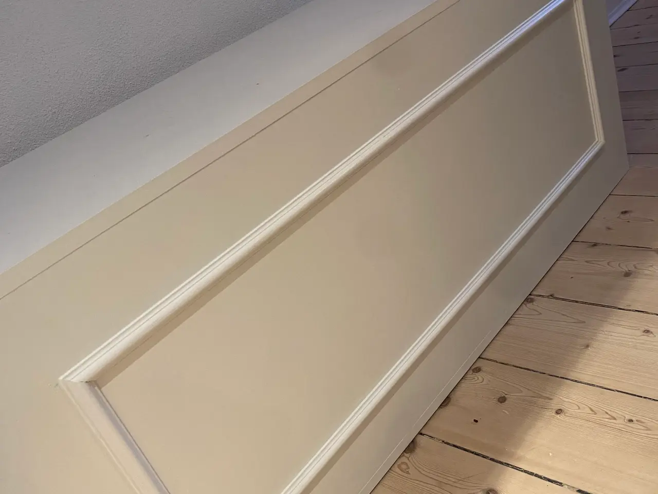 Billede 5 - Snedkerbænk m. opbevaringsrum
