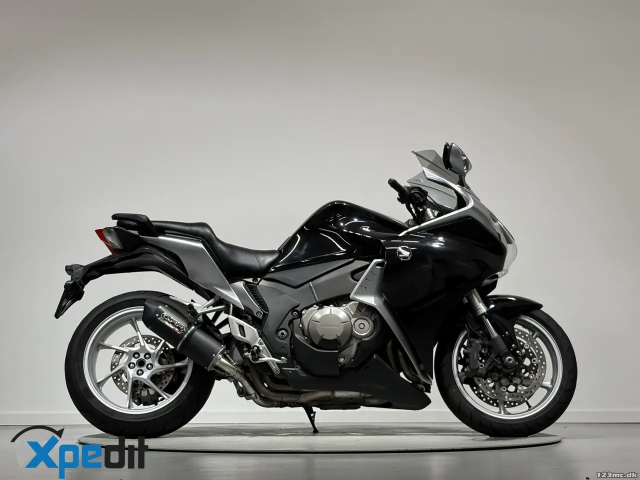Billede 1 - Honda VFR 1200 F
