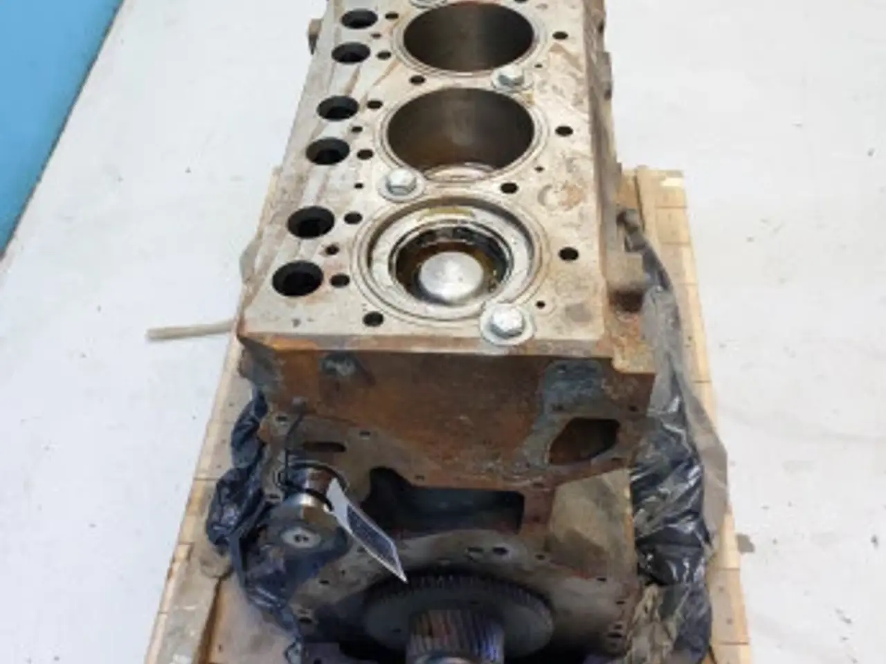 Billede 4 - Massey Ferguson 9380 Motorblok 865477030x