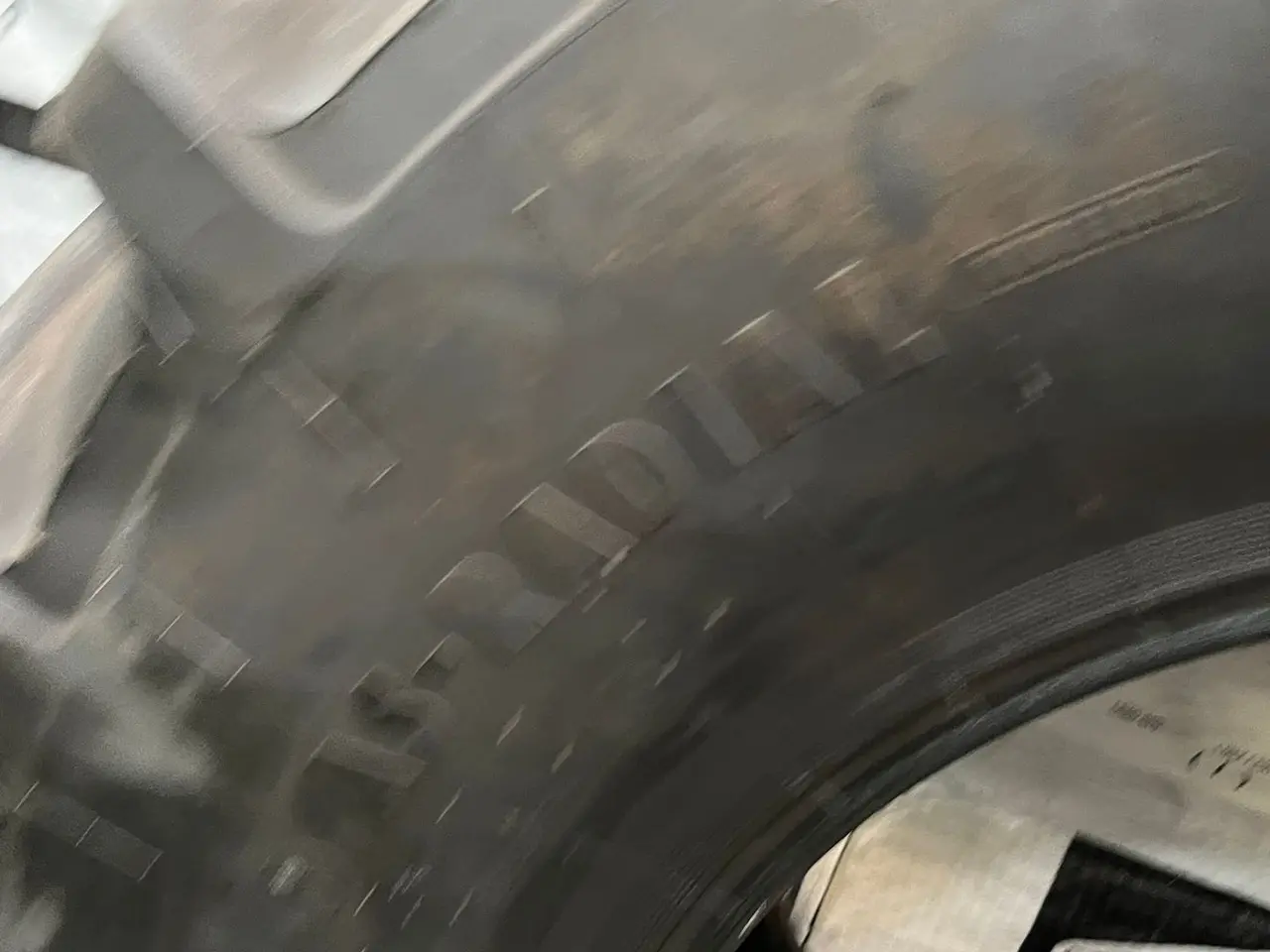 Billede 4 - Mitas 650/75R32 Fabriksnye afmonterings dæk