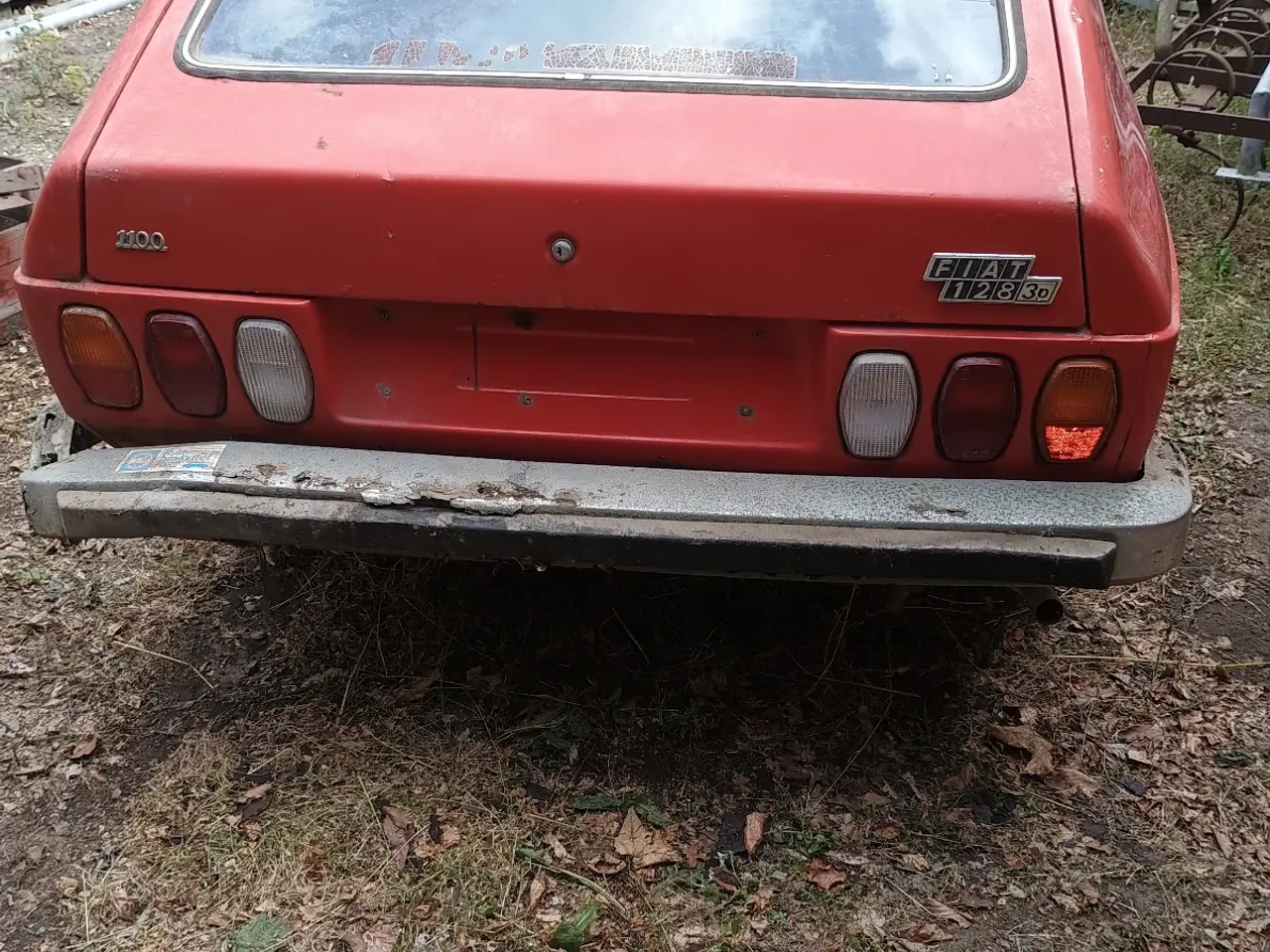 Billede 2 - Totalskadet Fiat 128 3P