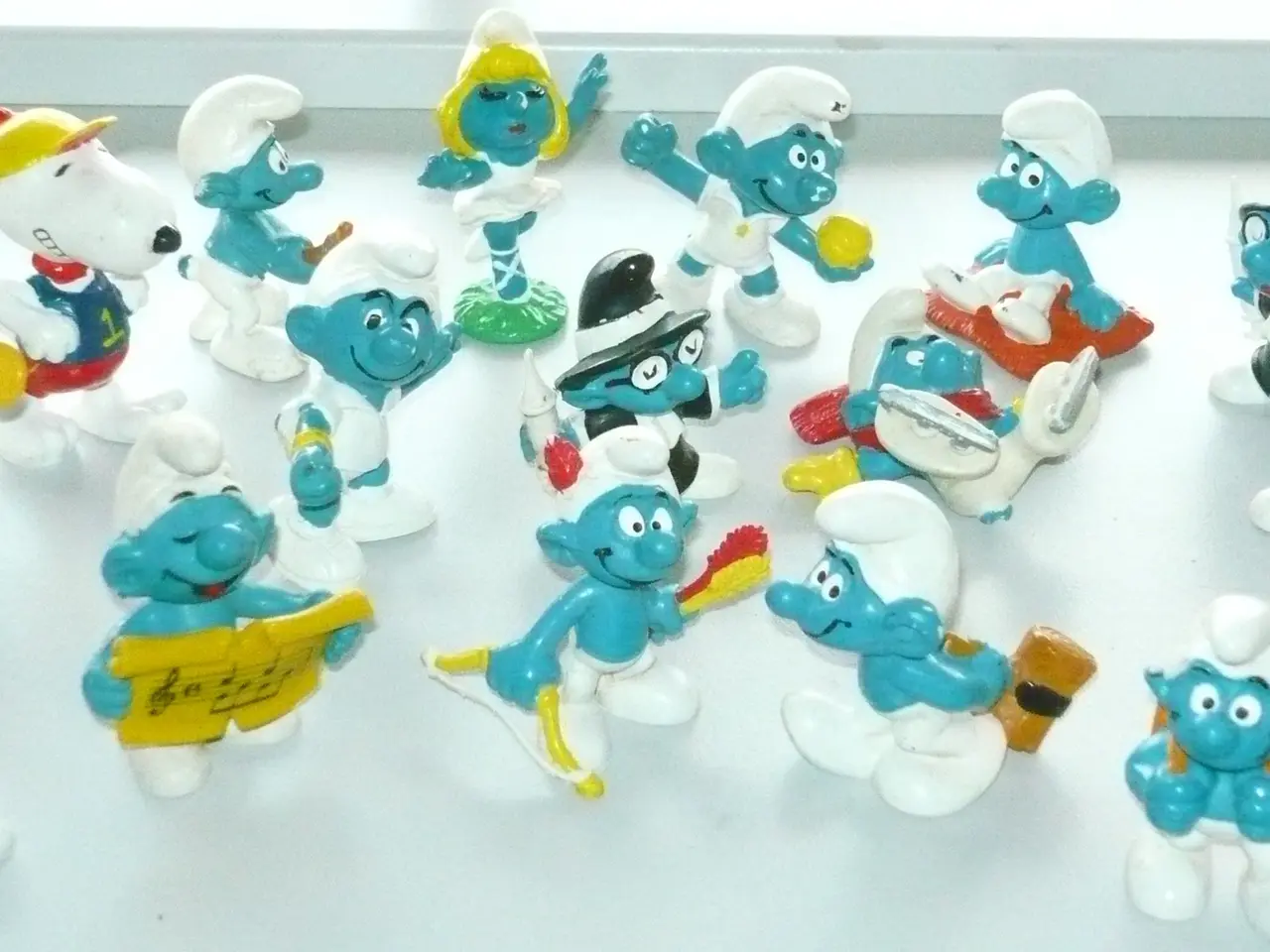 Billede 2 - GAMLE FORSKELLIGE SMØLFER