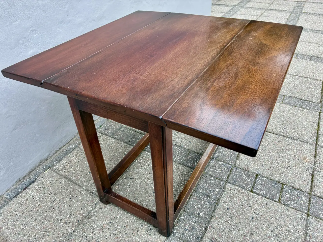 Billede 10 - Praktisk 60’er sidebord Massiv egetræ sammenklappe