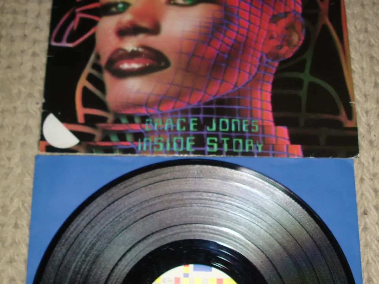 Billede 1 - (Sender gerne) Grace Jones – Inside Story