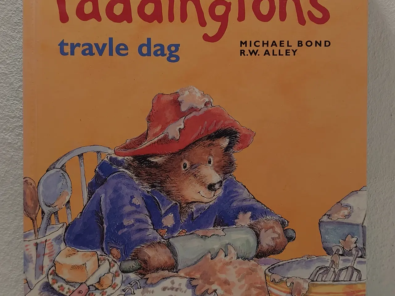 Billede 1 - Michael Bond: Paddingtons travle dag. År 2000
