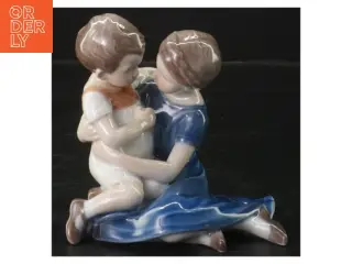 Porcelænsfigur af mor og barn fra B&G (str. 12x12 cm)