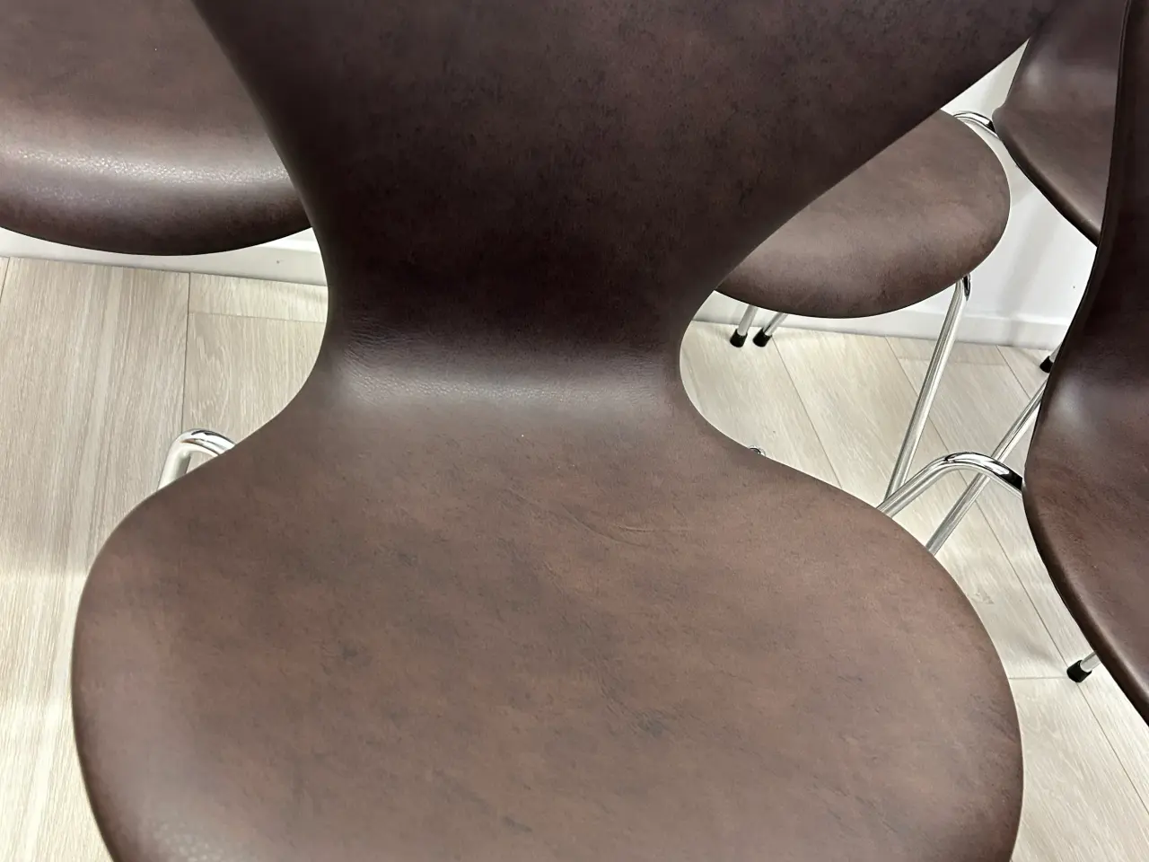 Billede 6 - FH 3107 Syverstole af Arne Jacobsen Læder