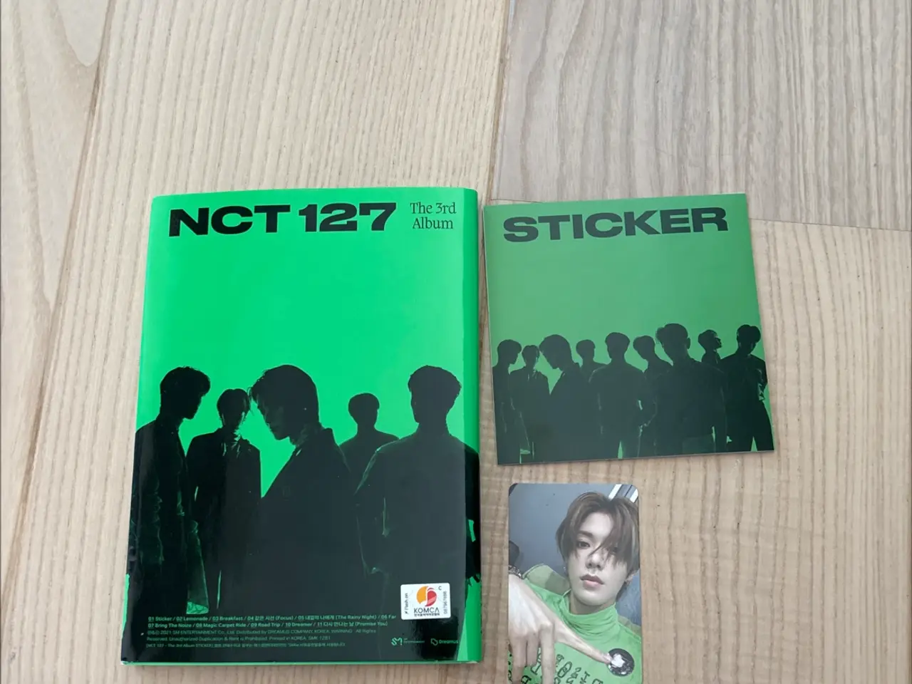 Billede 1 - NCT 127: Sticker album