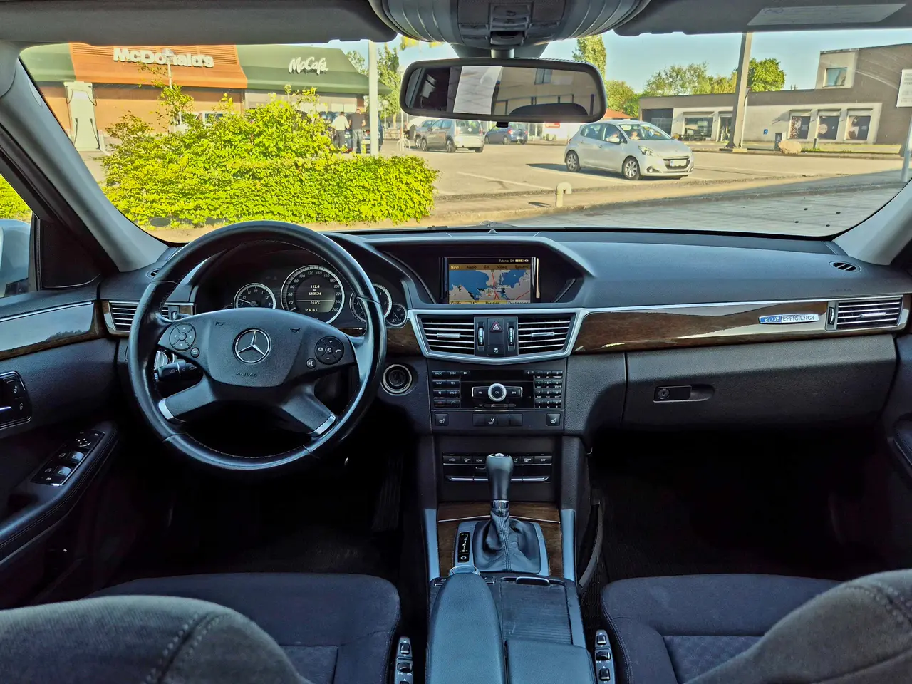 Billede 5 - Mercedes E 220 CDI pæn velholdt fuld service parti