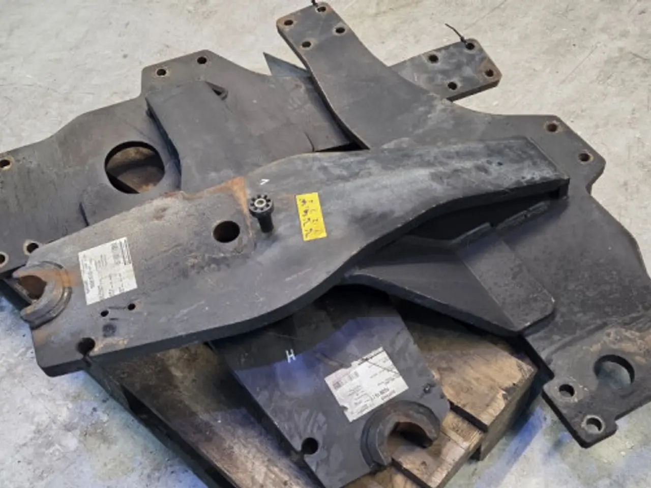 Billede 5 - New Holland TS125A Frontarm Sæt 10381512