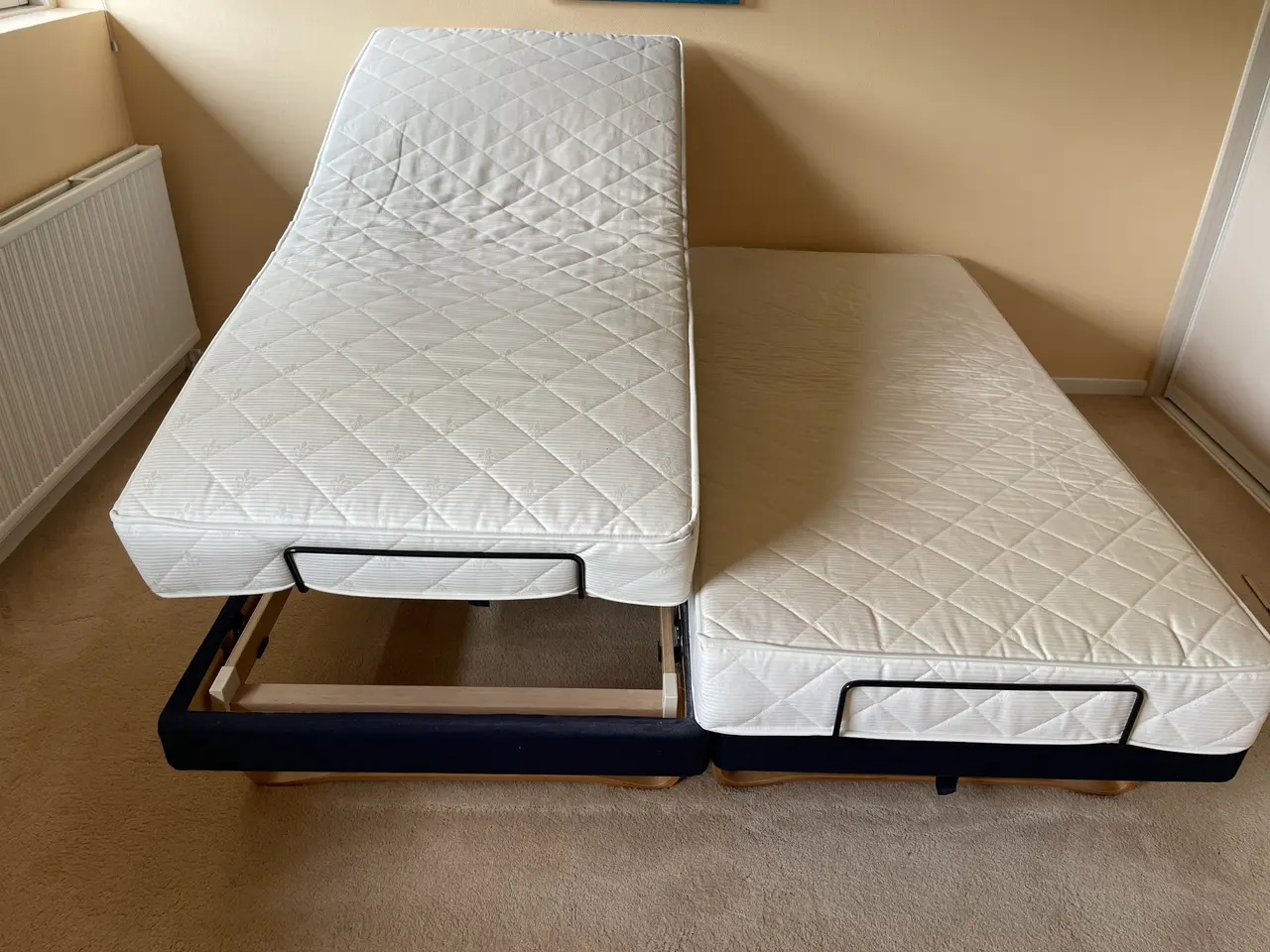 Billede 2 - 2 stk elevationssenge, Jensen