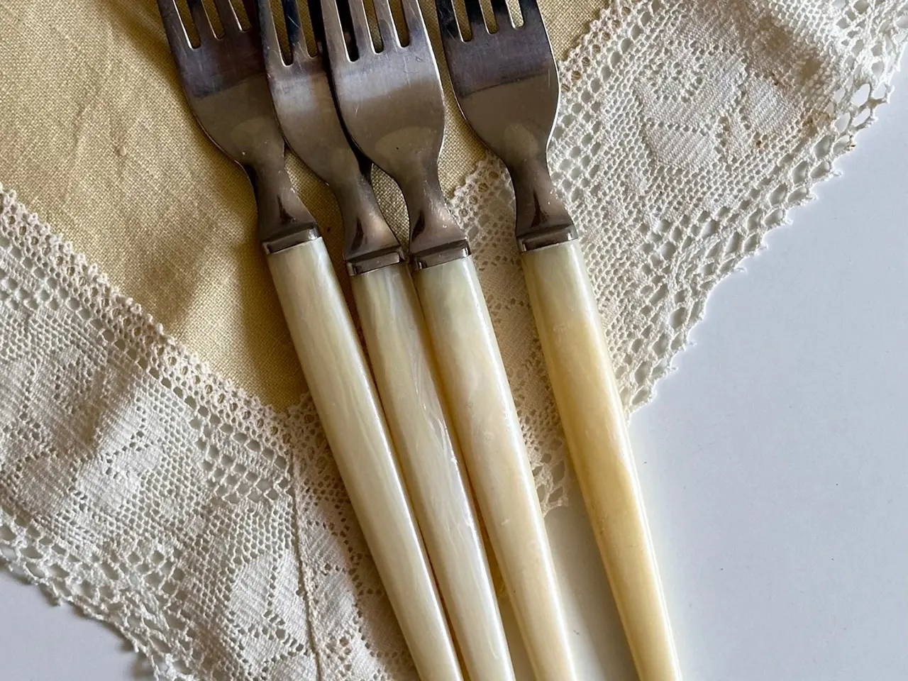 Billede 1 - Vintage gafler, 4 stk samlet