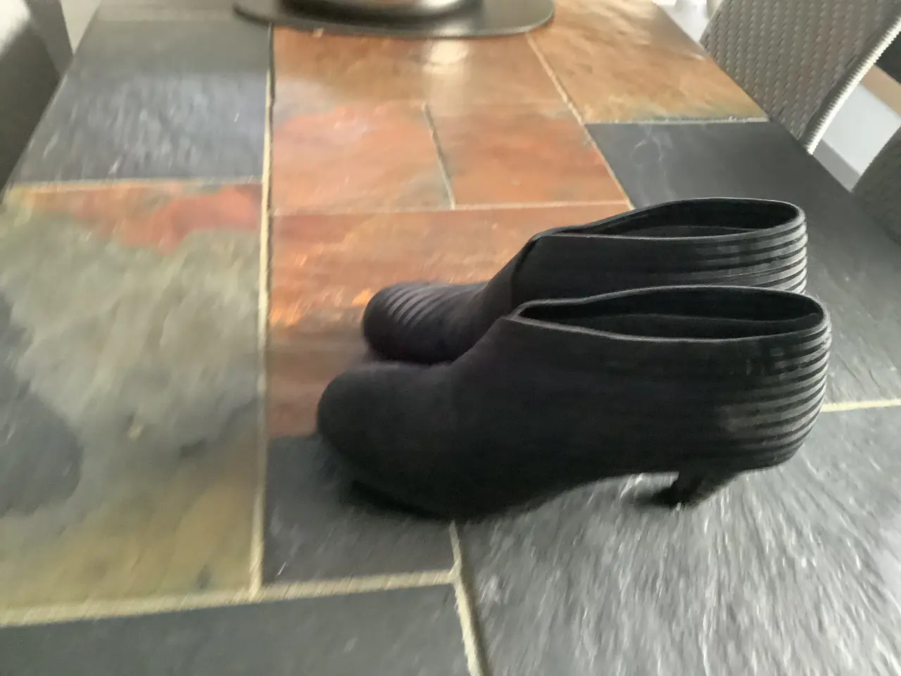 Billede 4 - Elegant ankel støvle på lille hæl - str. 39 - 🤩
