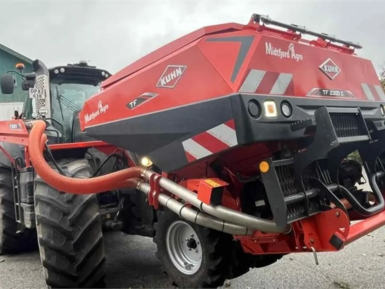 Billede 16 - Kuhn HR6040 med såmaskine Med dobbelt kammer fronttank