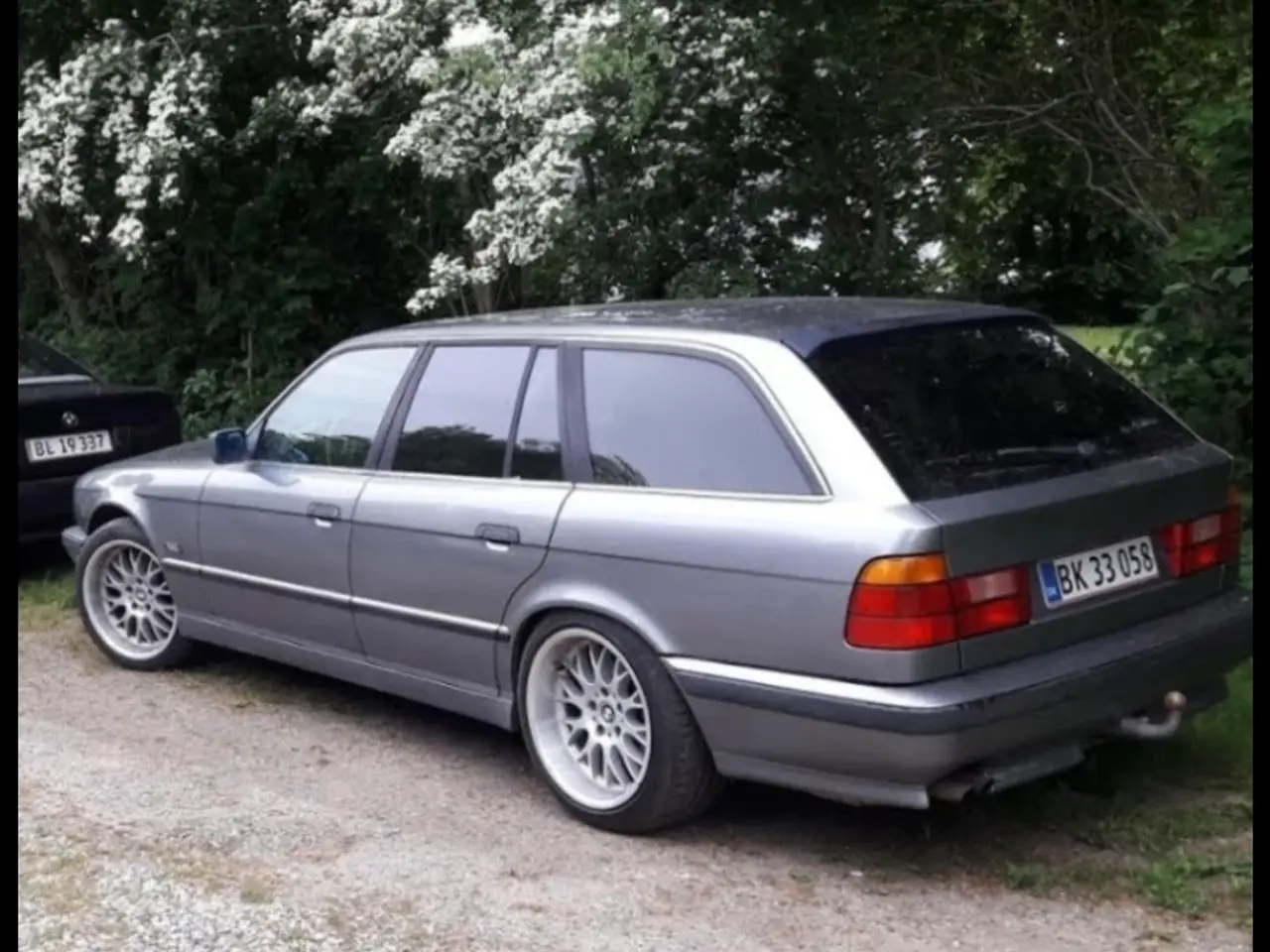 Billede 1 - Søger e34 touring 