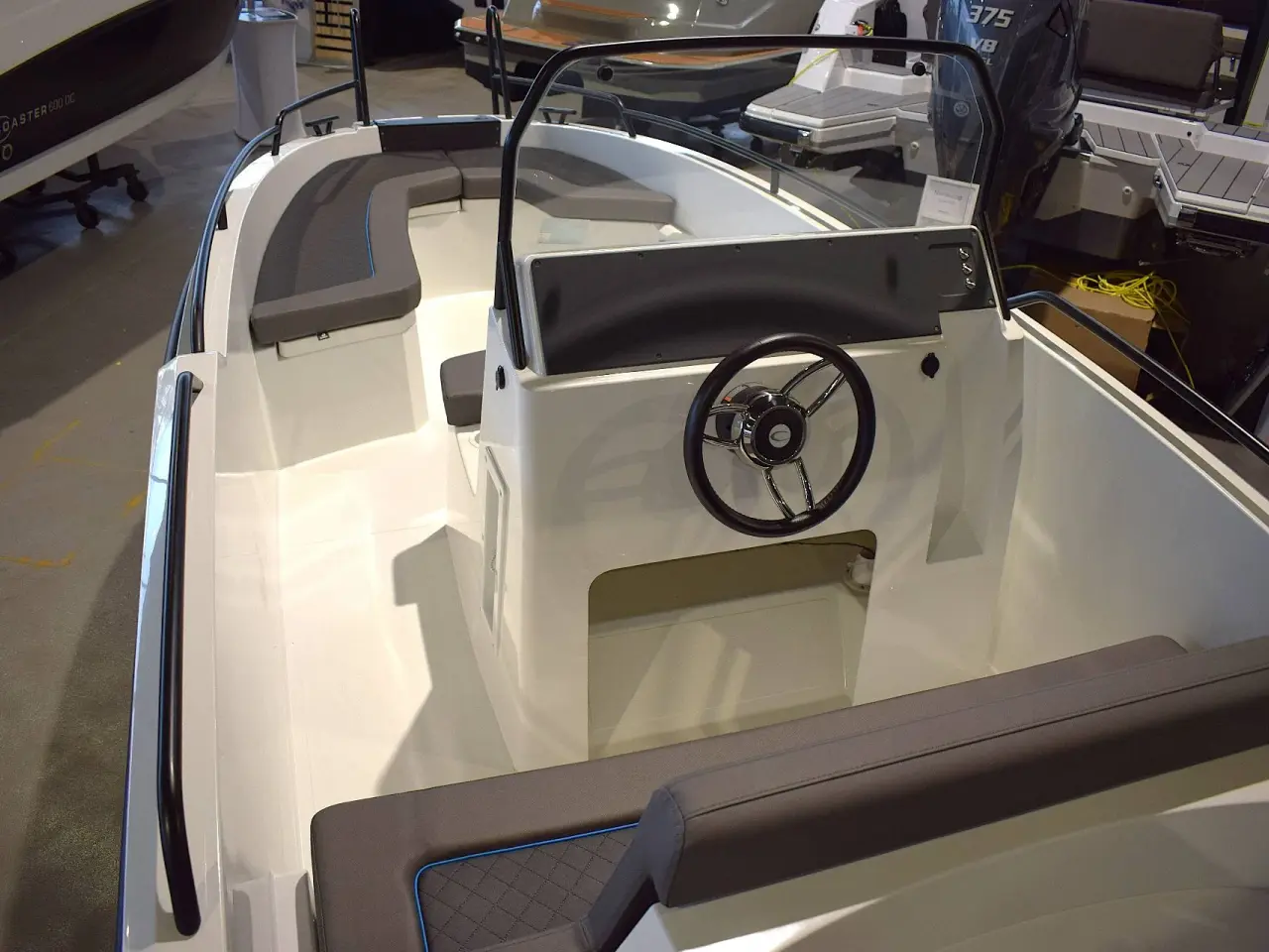 Billede 5 - Nordhval SC5 alu - 40 HK Yamaha/Udstyr