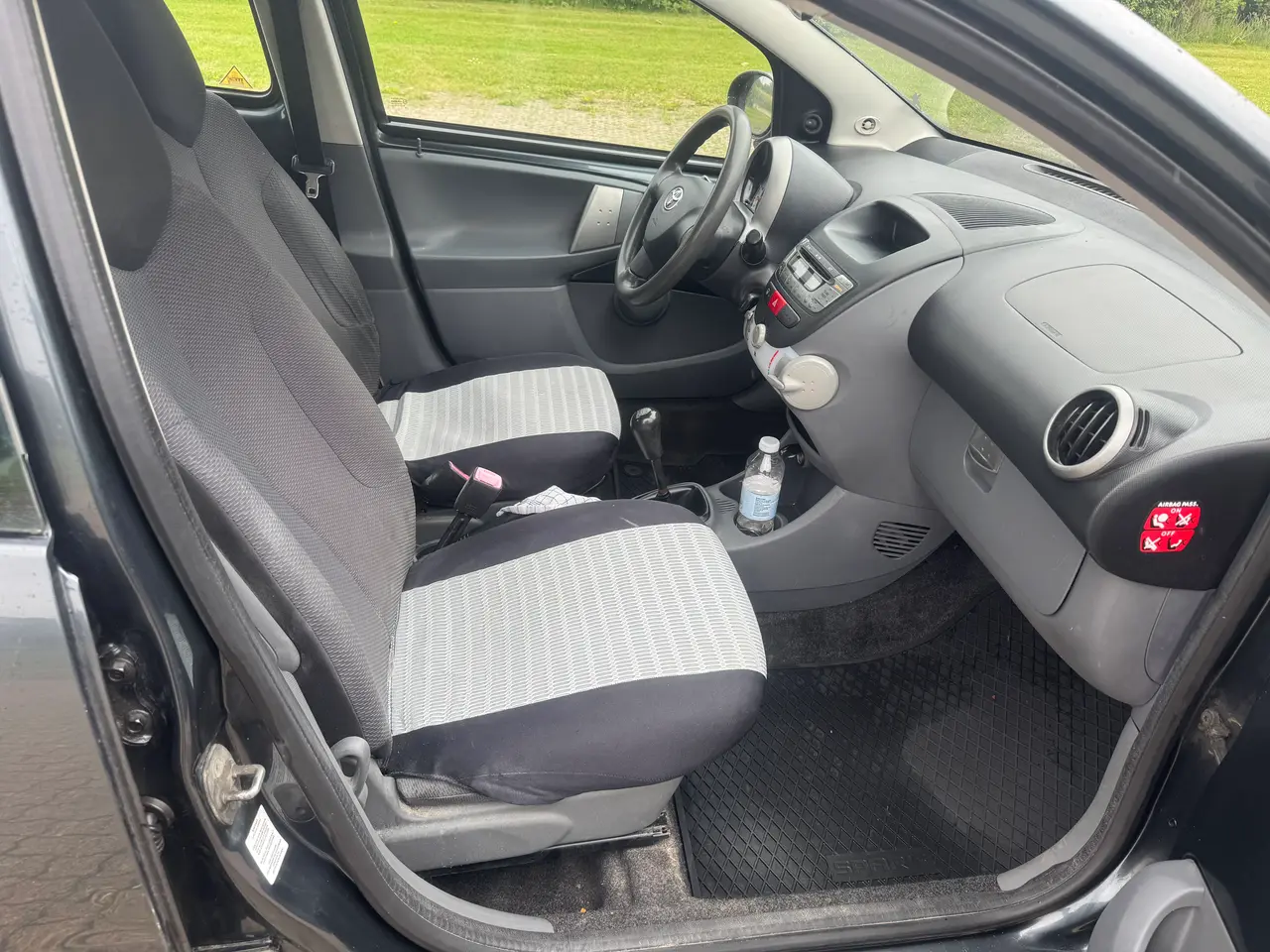 Billede 11 - Toyota Aygo 1,0 5d kun 460kr i afgift Årg2008