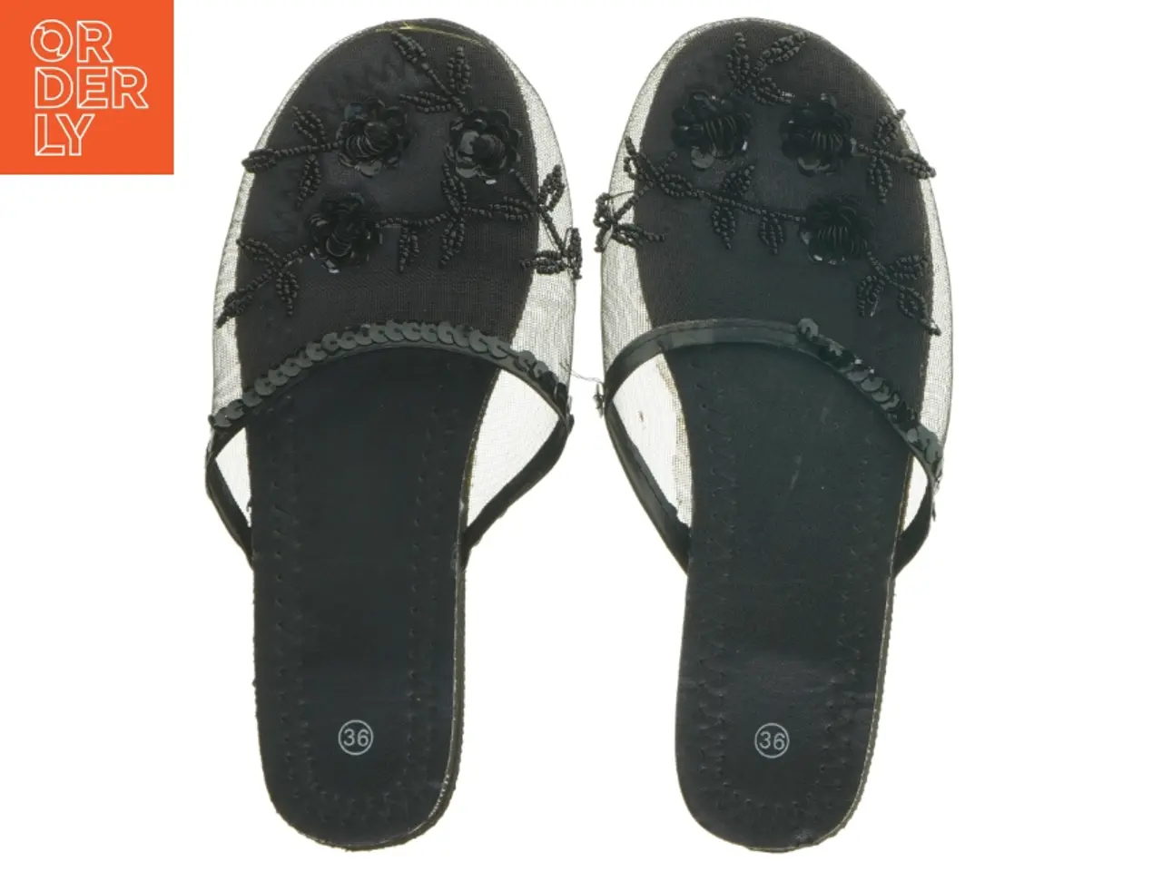 Billede 3 - Sort udsmykket sandal (str. 36 )