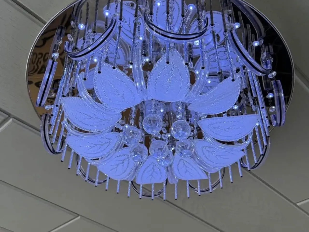 Billede 2 - Loftlampe til salg