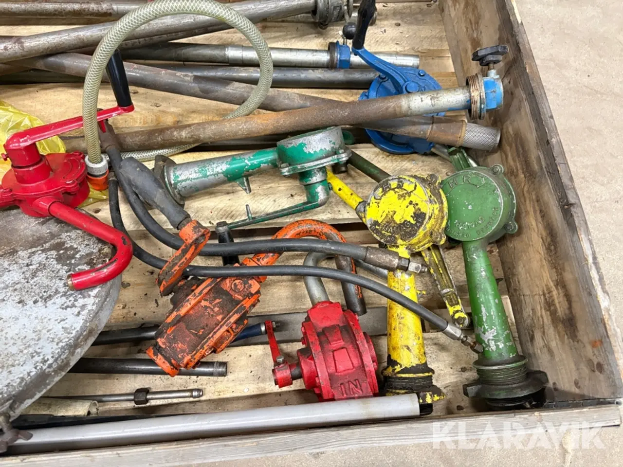 Billede 10 - Blandet håndbetjente pumper - 10 styk